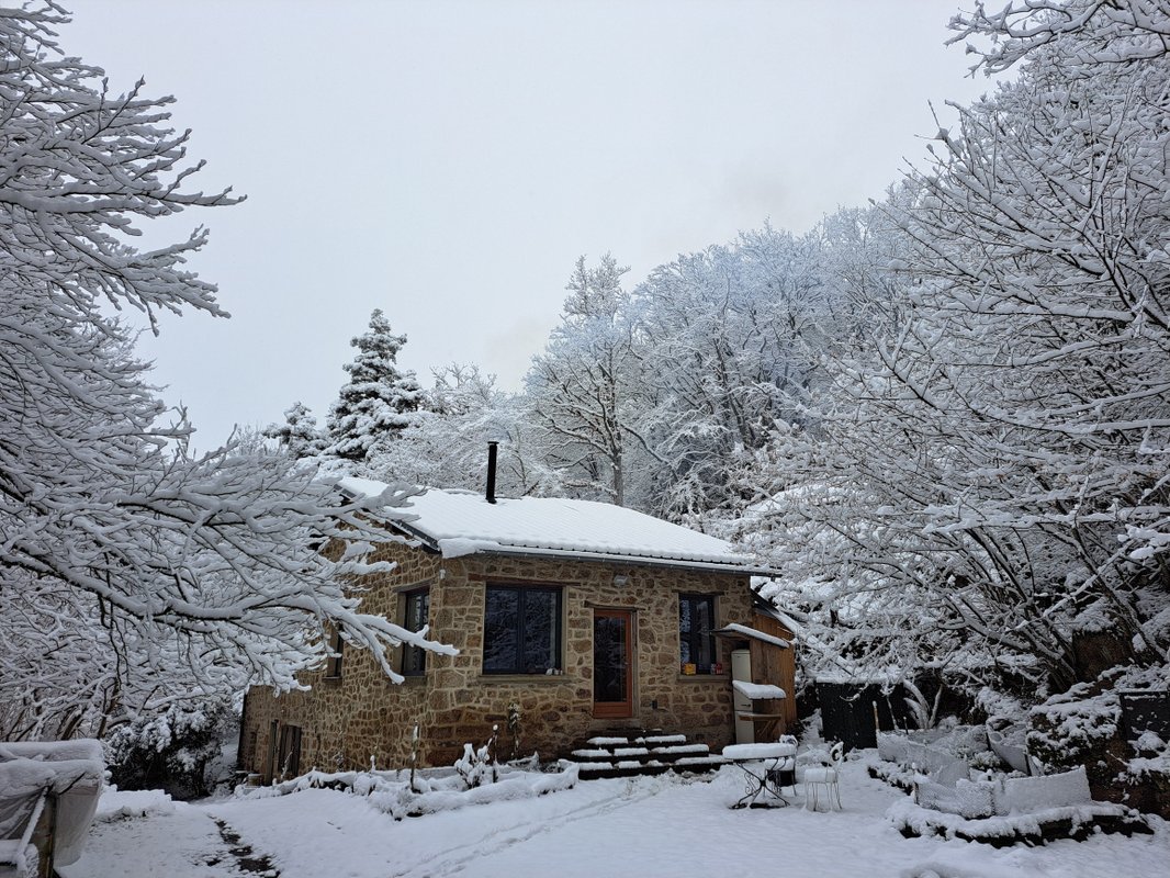 Le Refuge d'Yzeron à Saint Forgeux (73)