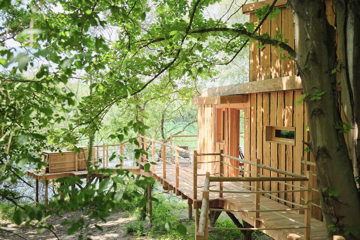 Cabanes Duo Spa sur Pilotis au Bord de l'Eau à St-Léger-Aux-Bois (6)