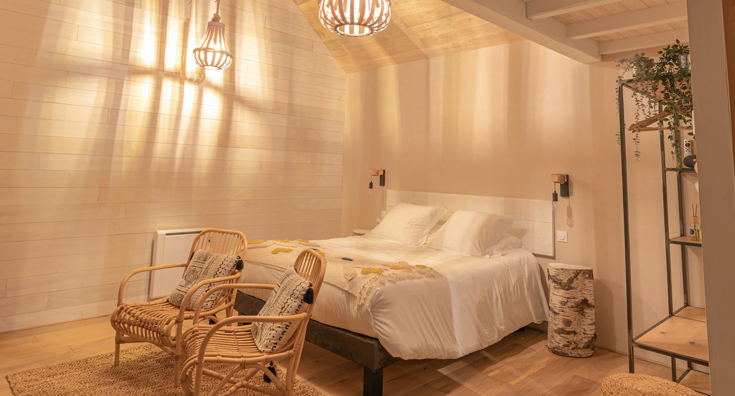 Lodge Spa privatif Quiétude à Marchal (2)