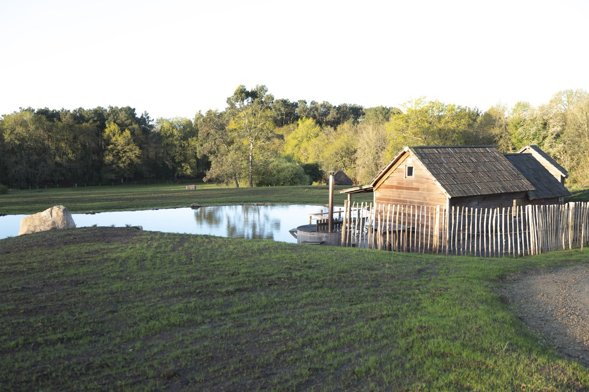 Cabane Spa sur l'eau à Ploemel (5)