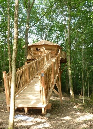 Cabane_sur_pilotis_nids_du_bearn_cabane_diane_abracadaroom