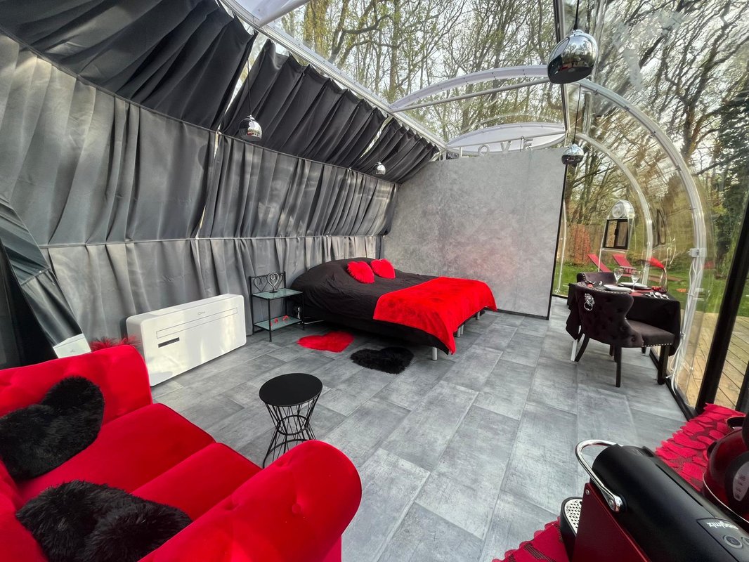 Dôme Love Passion & spa à Escamps (2)