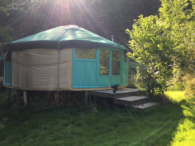 Hébergement AbracadaRoom : Yourte Enchantée au coeur de la Nature - Image 11