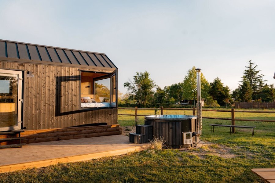 Domaine AbracadaRoom : Parcel Tiny House - bien-être en Occitanie - Image 1