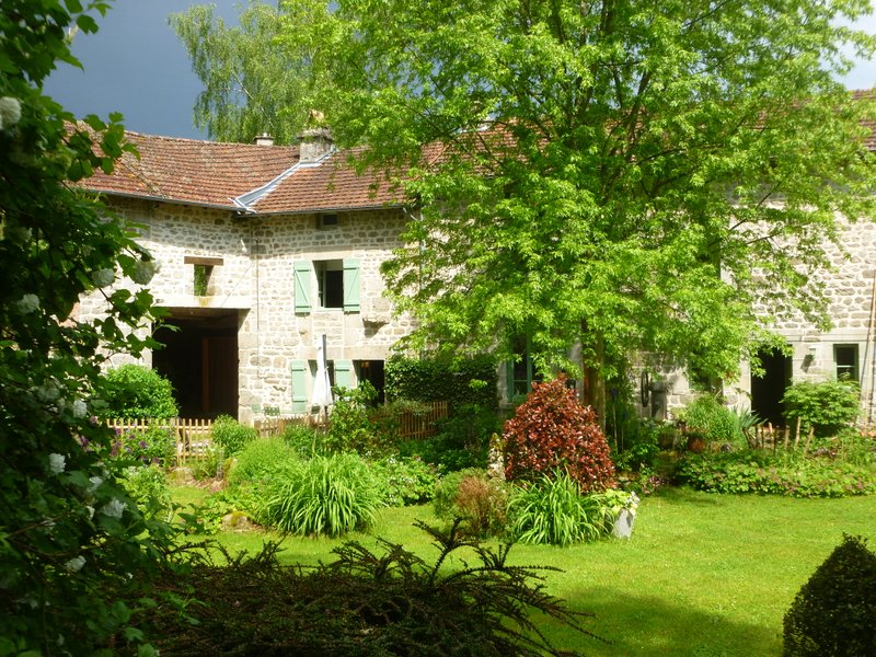 Domaine AbracadaRoom : Les Ânes de Vassivière - Image 1