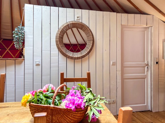 Hébergement AbracadaRoom : La Yourte Passionata - Image 13