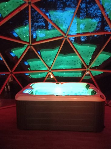 Hébergement AbracadaRoom : Cabane Bulle & SPA - Image 5