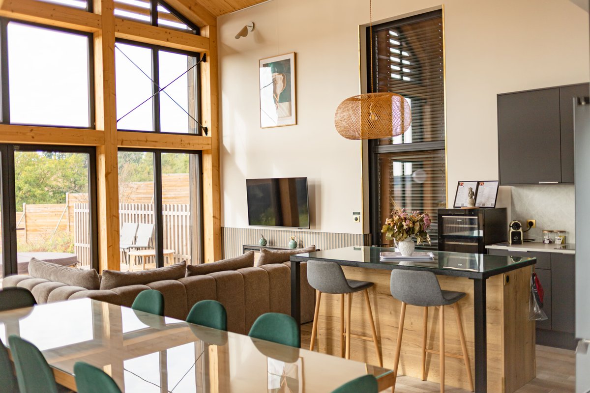 Hestia : Ecolodge de luxe avec bain nordique pour 2-10 personnes à Saint-Mards-En-Othe (3)