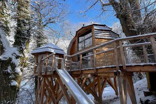 Cabane sur pilotis Isère