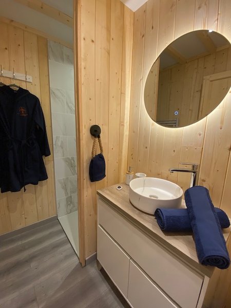 Hébergement AbracadaRoom : Nuit's Féerique en Champagne & Spa - Image 24