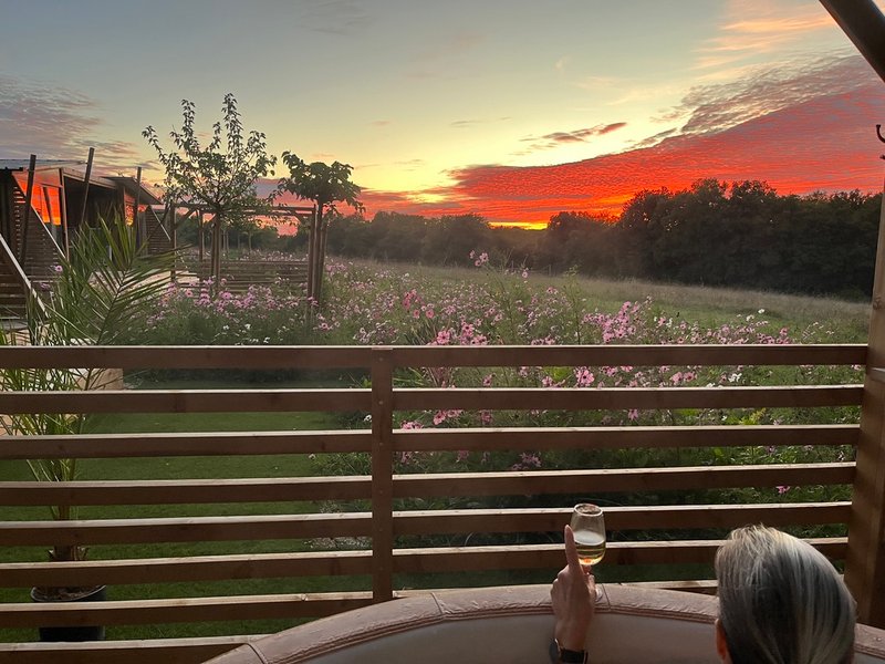 Hébergement AbracadaRoom : Cottage Lodge SPA (35 m² - 2 ch - 4 pers.) - Image 1