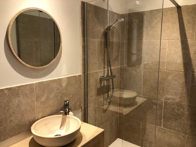 Hébergement AbracadaRoom : La Cabane Spa des Noyers - Image 9