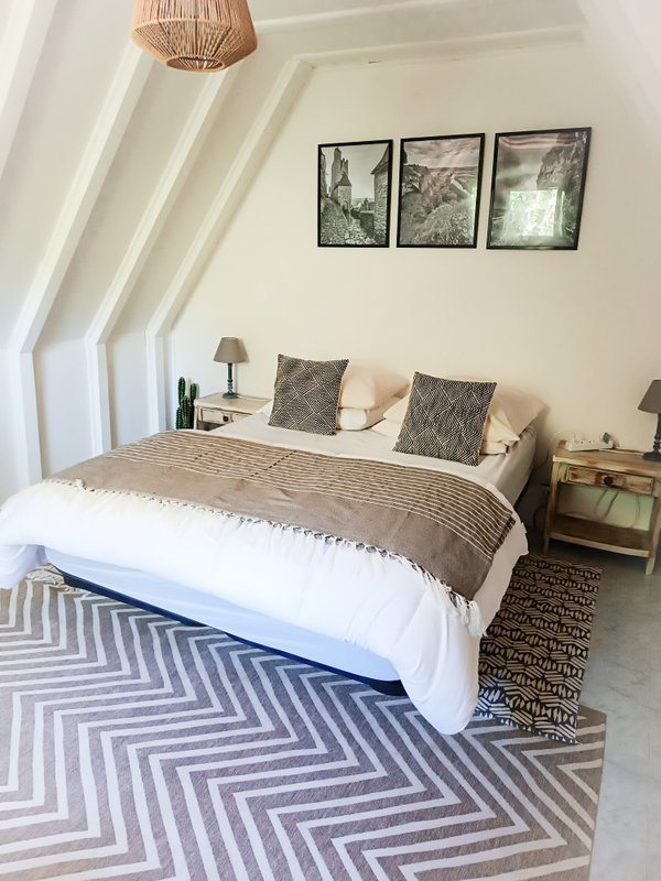 Gîte dans les bois, au coeur du Périgord noir avec étang privé à Saint Andre Allas (8)