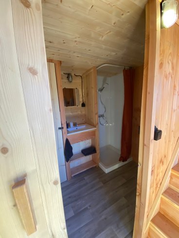 Hébergement AbracadaRoom : La cabane "Nid secret" & Spa - Image 4