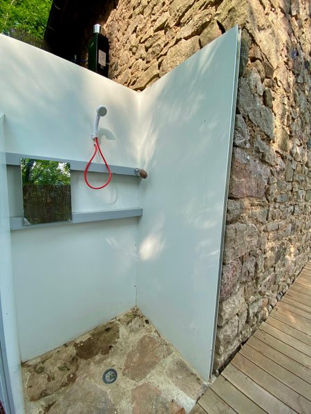 Hébergement AbracadaRoom : Cabane autonome dans les bois - Image 7