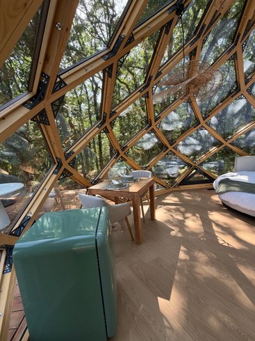 Hébergement AbracadaRoom : Le Zôme de Janès Piscine & Spa privatif en forêt - Image 13