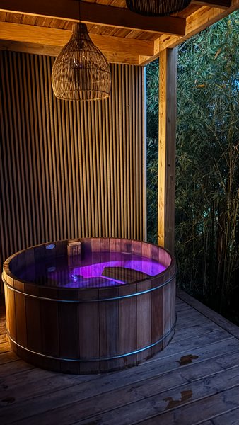 Hébergement AbracadaRoom : Escapade luxe avec bain nordique au bord du canal - Image 16