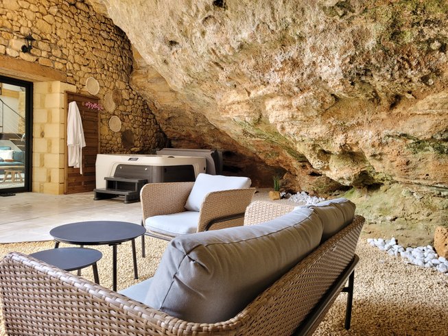 Hébergement AbracadaRoom : Milharoc votre logement insolite dans le Lot - Image 19