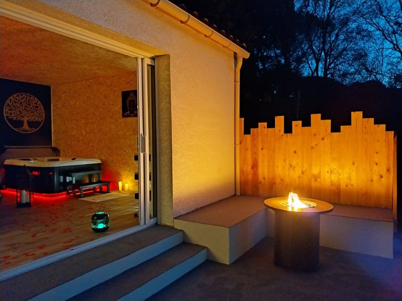 Domaine AbracadaRoom : Le Clos FMR - Fanny et Manon - Image 32