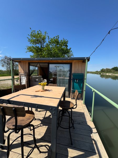 Domaine AbracadaRoom : La Cabane à Fleur d’Eau - Image 1