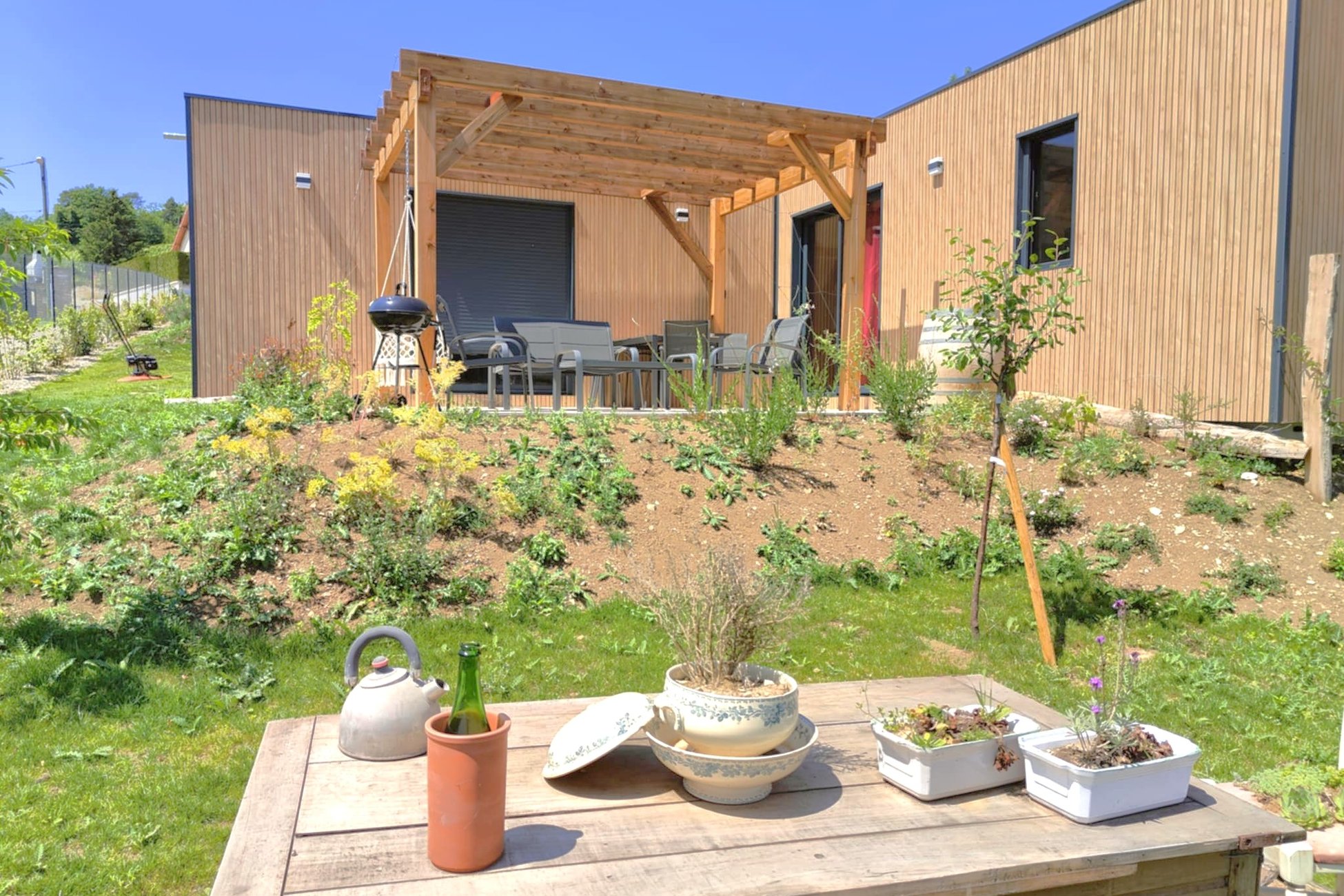 Hébergement UnicStay : ECOLODGE LE PINOT BLANC à Couvignon