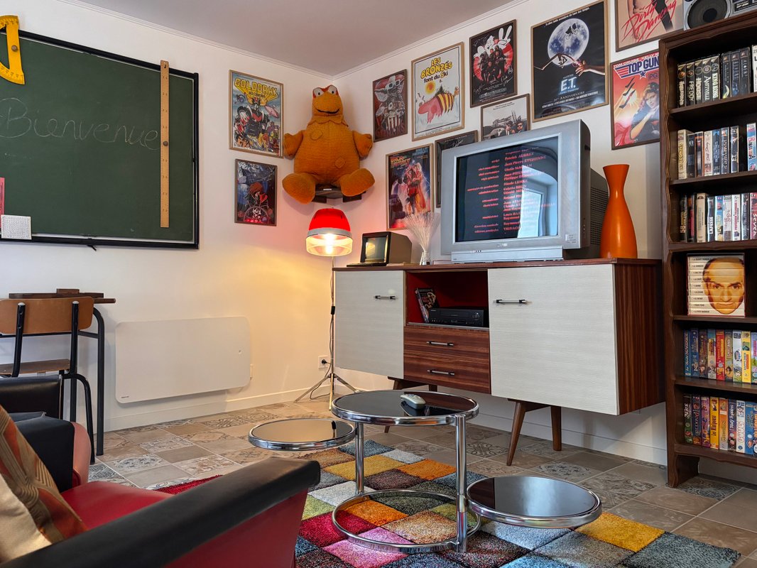 Chambre Vintage Années 80 à Behen (4)