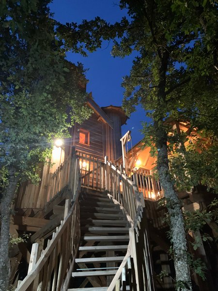 Hébergement AbracadaRoom : Cabane Château duplex - Spa/Jacuzzi™ - Aulteribe - Image 2