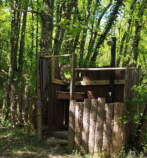 Hébergement AbracadaRoom : La Roulotte de l'Echappée Sauvage - Image 12