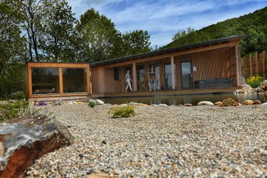 La Feuille & Spa et Sauna à Ségur-Les-Villas (1)
