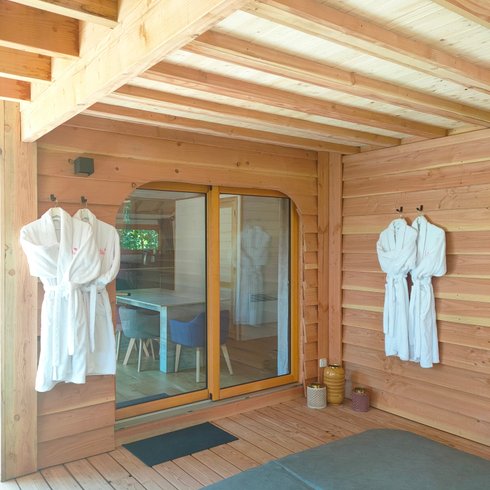 Hébergement AbracadaRoom : Le Château Des Fées & Spa - Image 9