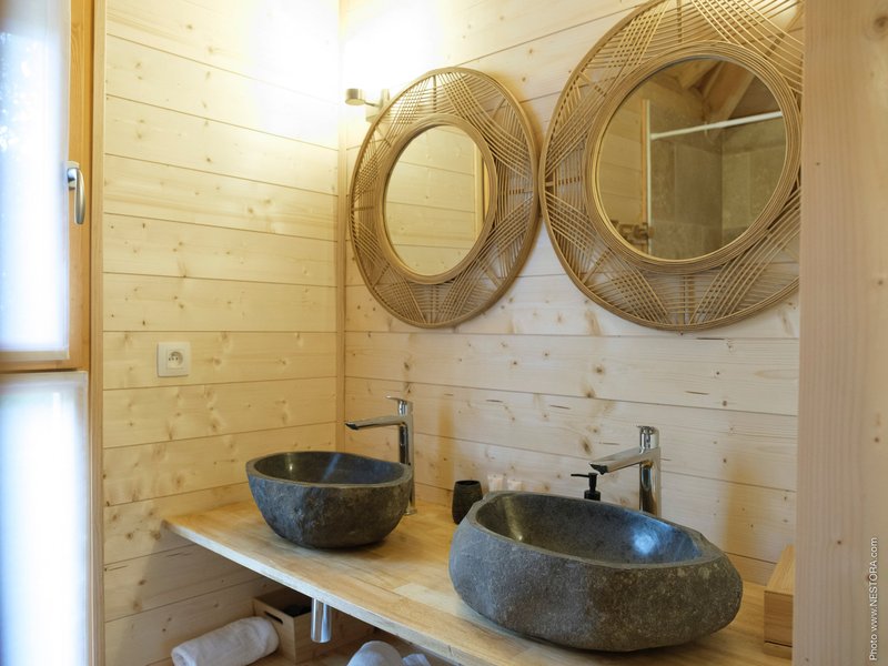 Hébergement AbracadaRoom : La Cabane du Grand Chêne & Spa - Image 28