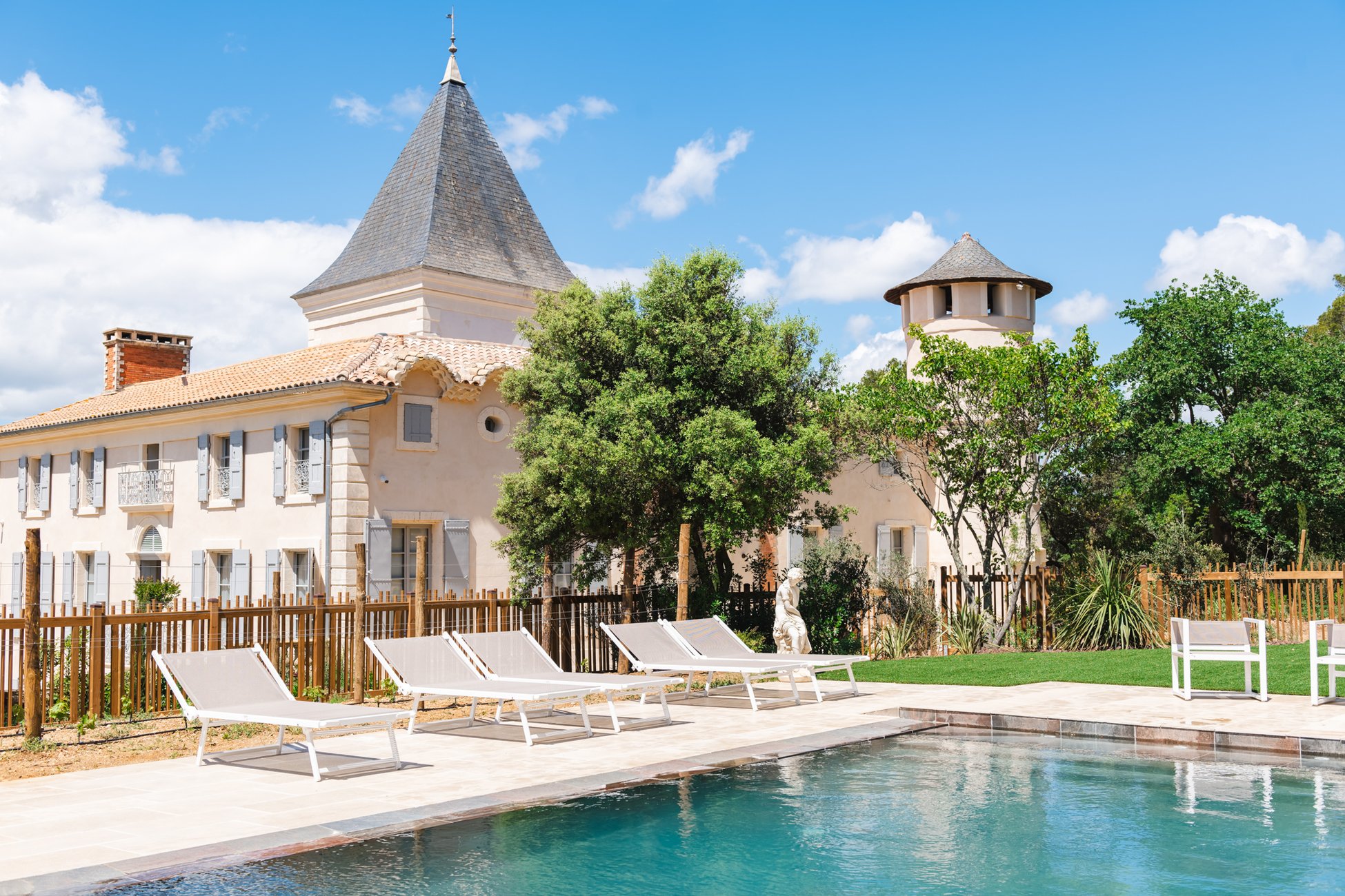 Hébergement UnicStay : Le Pigeonnier du Château, Gîte 5* insolite à Pezenas