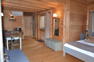 Les Cabanes dans les bois