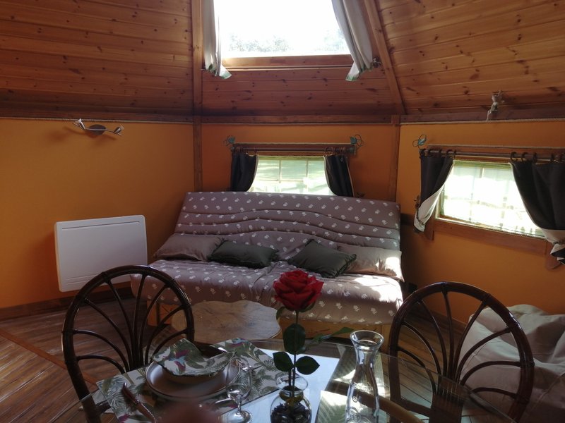 Hébergement AbracadaRoom : Kota - A l'abri des cyprès - Image 23