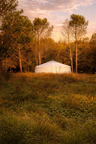Hébergement AbracadaRoom : Yurt Bohemian chic & Spa - Image 4
