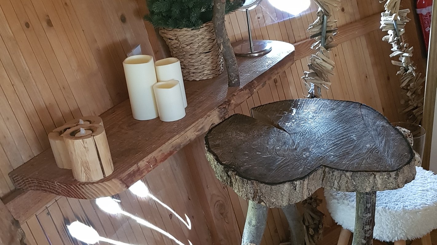 La cabane Au fil de l'Eau & Spa à Wail (9)