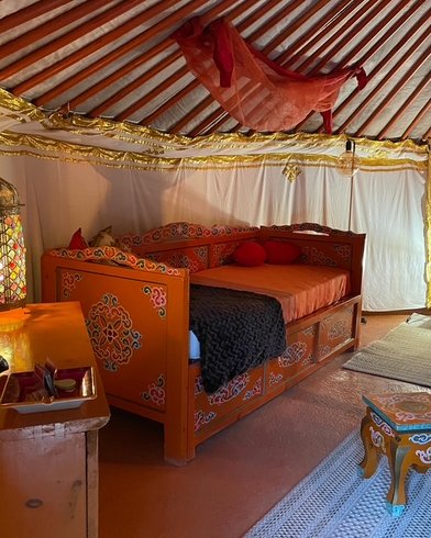 Hébergement AbracadaRoom : YOURTE AU SOLEIL LEVANT - Image 9