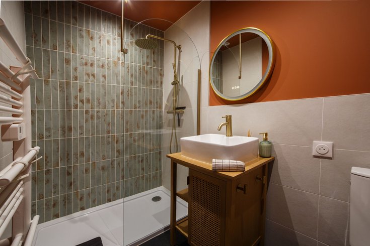 Hébergement AbracadaRoom : Amour & Bulles — Onconventionele & Hybride Love Room | Whirlpool, Tantra & Spannend Universum | Valence - Image 6