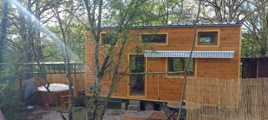 Hébergement AbracadaRoom : Tiny house & Spa  - Ma pause nature - Image 2