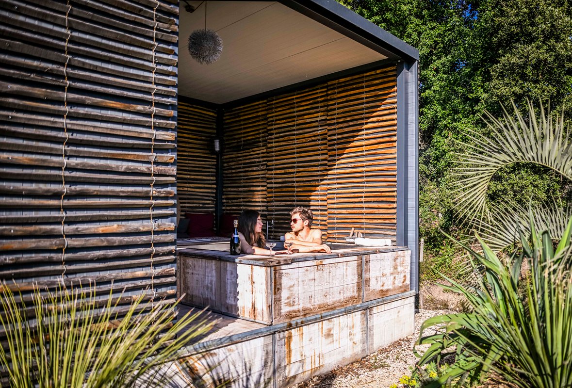 L'ASPHODELE la cabane chic à Saze (39)