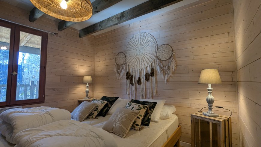 Hébergement AbracadaRoom : Chalet Grand Chêne avec Spa privatif - Image 3