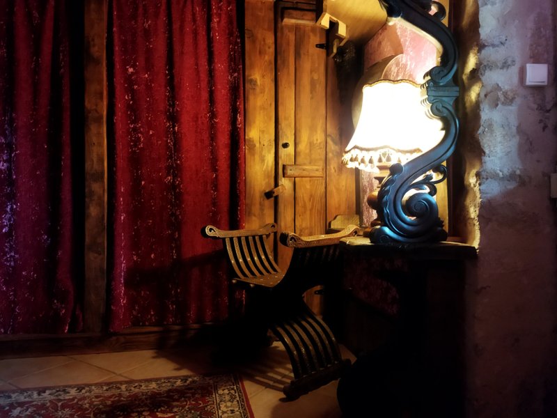 Hébergement AbracadaRoom : Le relais magique des Sorciers avec  escape game - Image 4
