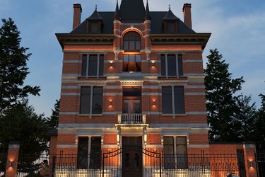 GAÏA • Filet suspendu, spa et suite privative à Manage (4)