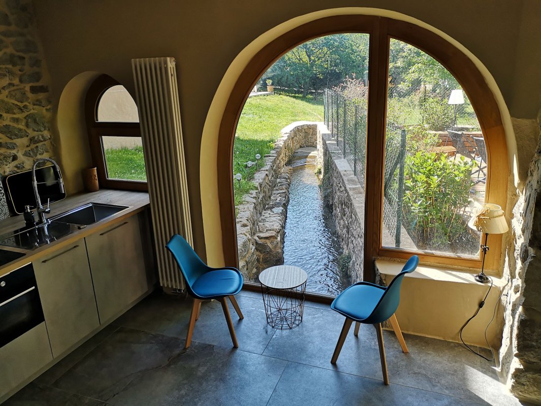 La Chapelle-Moulin & SPA - Nuit romantique "dans une cascade" à Bourg-Argental (5)