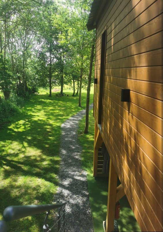 Au Cœur de la Cabane &  Spa à La Chapelle-Bayvel (16)