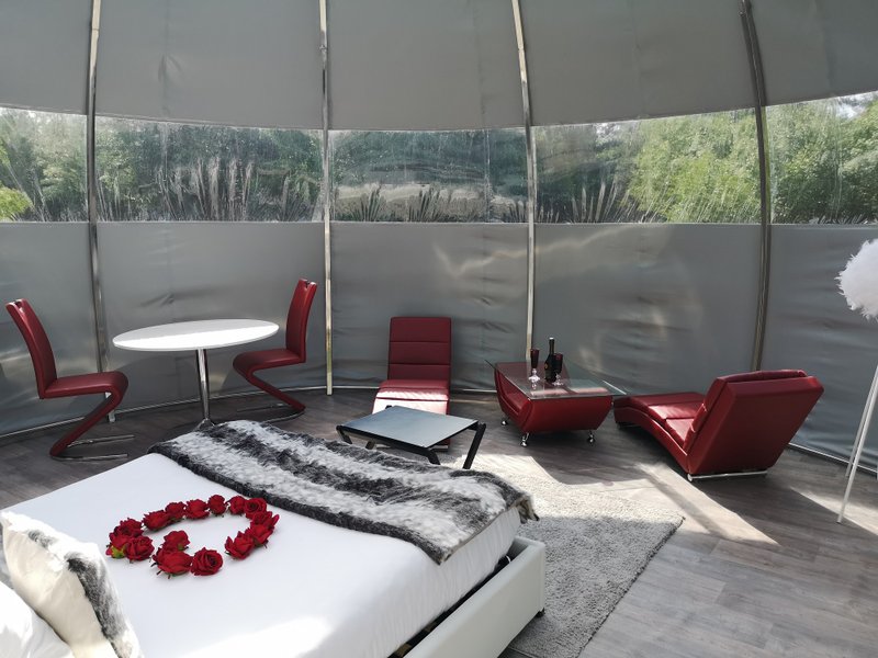 Hébergement AbracadaRoom : Bulle Suite Love - Image 2