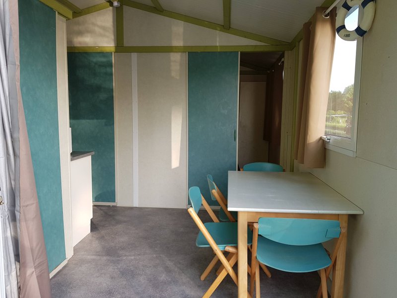 Hébergement AbracadaRoom : Le Cottage Flottant Insolite - Image 8