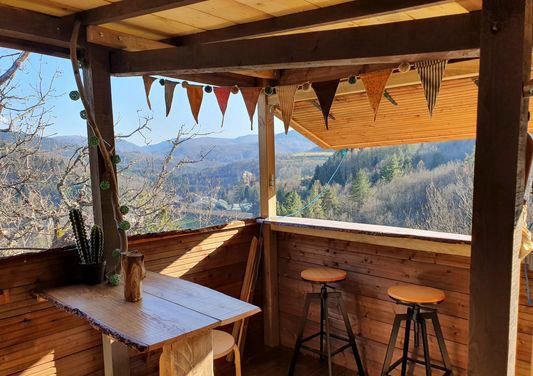 Hébergement AbracadaRoom : La Pyramide de l'Aigle au sommet - Image 3