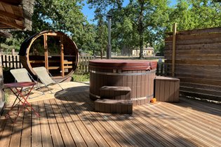 LE NID DANS LES BRUYERES