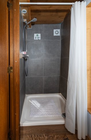 Hébergement AbracadaRoom : Les Jours Heureux Tiny House - Image 10